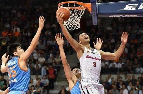 易建联爆料蒋劲夫视频,揭秘背后真相  第1张